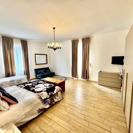 La Casa Di Sarah Aspetta Voi Leilighet Napoli Eksteriør bilde